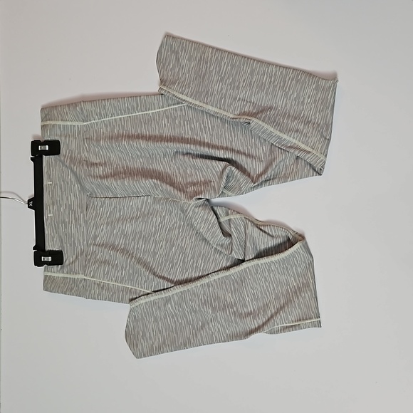 GYMSHARK Leggings  XL Grey Yellow Pre-owned  like new. - Picture 2 of 9